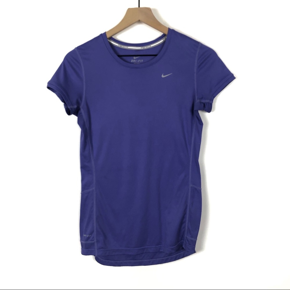 🦋Nike Dri Fit purple Short Sleeve Workout T-shirt